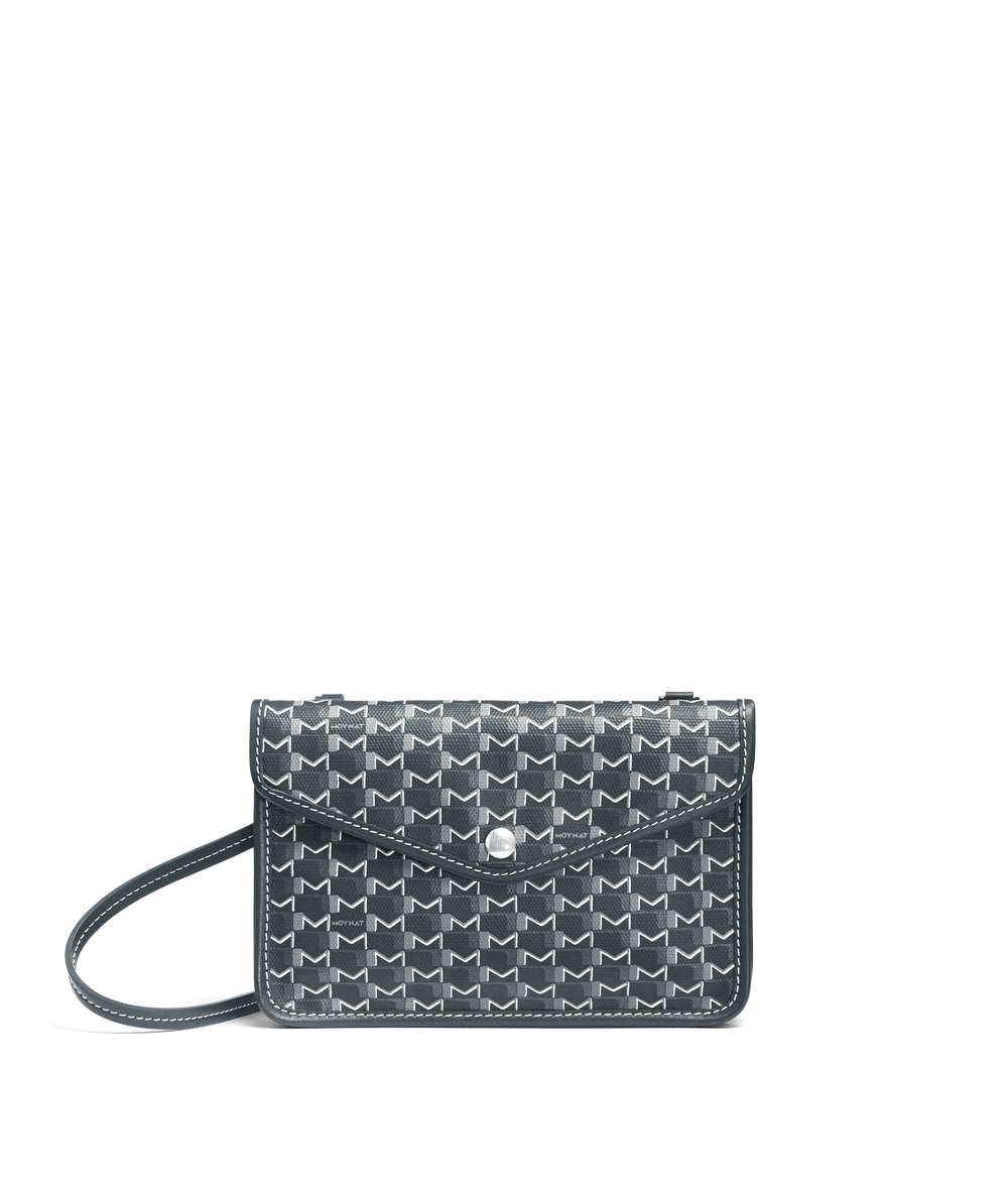 TRIADE POUCH