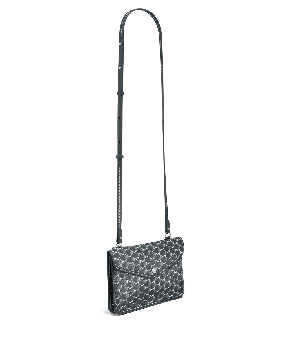 TRIADE POUCH
