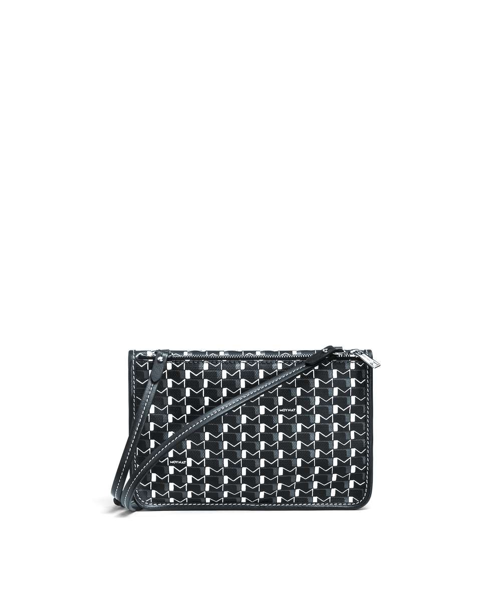 TRIADE POUCH