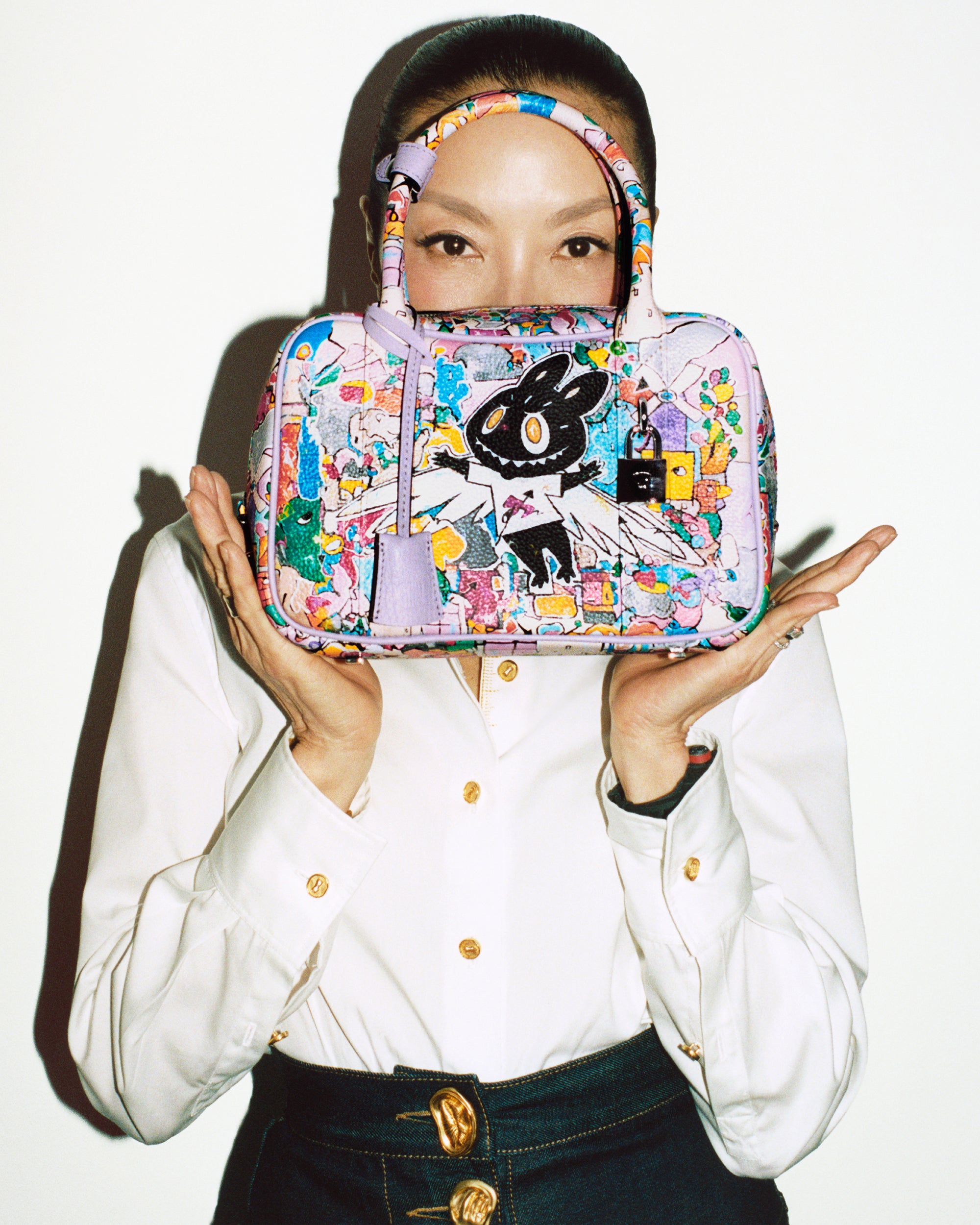 moynat labubu コラボ　セット販売 Blackpink's Lisa supercharges Moynat x Labubu drop | Jing Daily